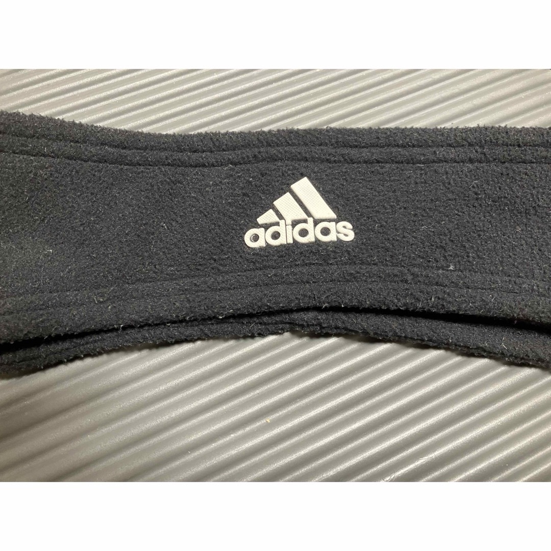 adidas(アディダス)のadidasジュニア耳当て⁈ヘアバンド⁈ キッズ/ベビー/マタニティのこども用ファッション小物(その他)の商品写真