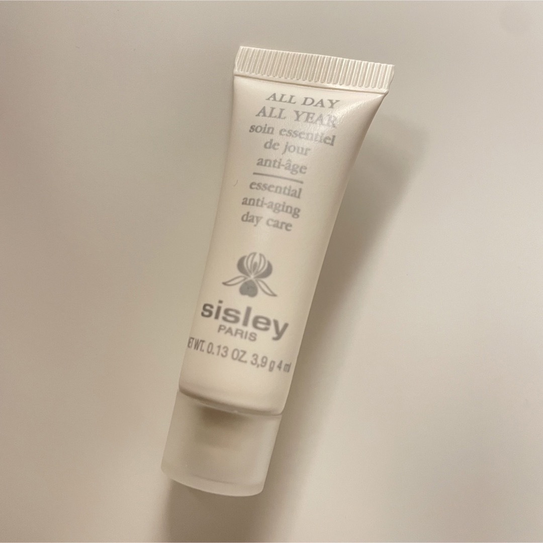 Sisley(シスレー)の新品 シスレー オールデイオールイヤー 3.9g コスメ/美容のスキンケア/基礎化粧品(乳液/ミルク)の商品写真