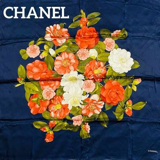 シャネル(CHANEL)の美品 ★CHANEL★ スカーフ 大判 カメリア 花 椿 シルク ネイビー(バンダナ/スカーフ)