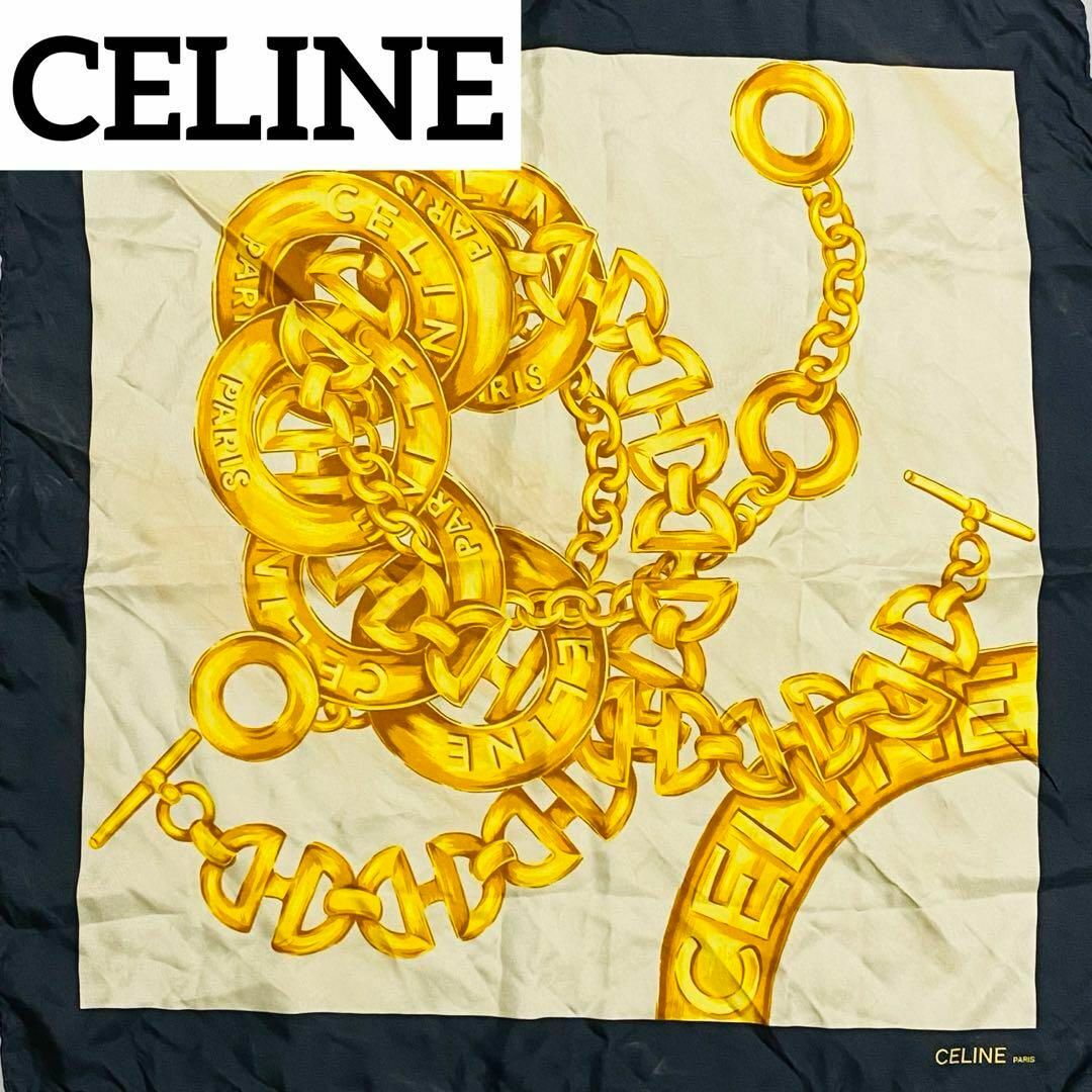 celine(セリーヌ)の★CELINE★ スカーフ リング チェーン ロゴ ダークグレー ホワイト レディースのファッション小物(バンダナ/スカーフ)の商品写真