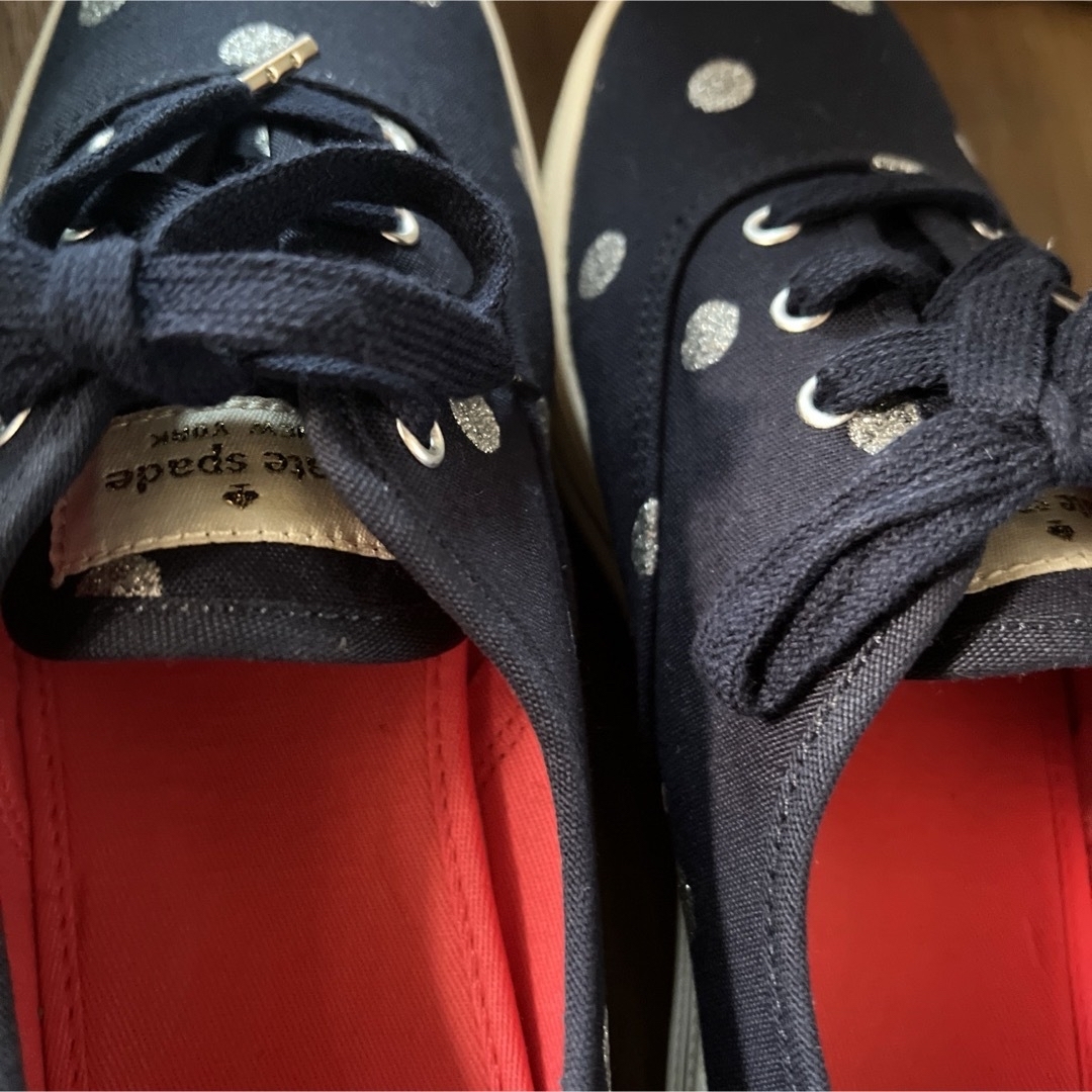 kate spade new york(ケイトスペードニューヨーク)のkate spade×keds スニーカー　ドッド柄　ネイビー レディースの靴/シューズ(スニーカー)の商品写真