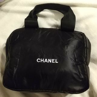 シャネル(CHANEL)のCHANEL コスメバック（ポーチ）　黒　ミニバッグ(ポーチ)