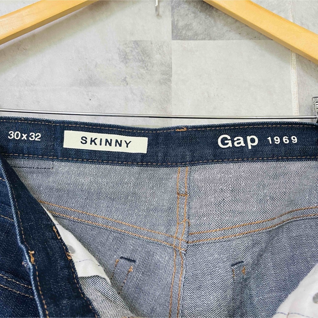 GAP(ギャップ)のGAPデニムパンツ　スキニー　30×32 ジーンズ メンズのパンツ(デニム/ジーンズ)の商品写真