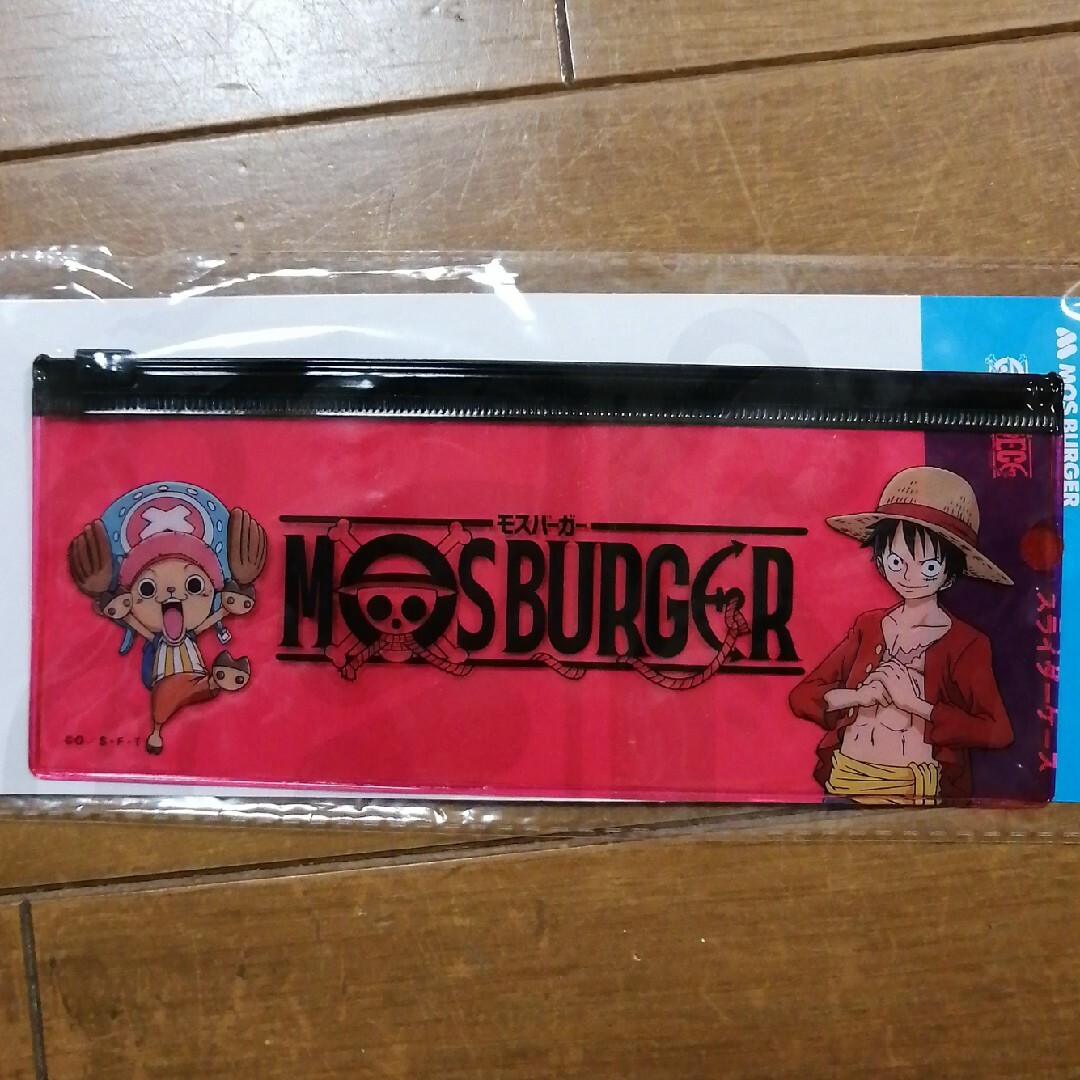 モスバーガー(モスバーガー)の☆未開封☆ワンピース×モスバーガー　ケース エンタメ/ホビーのおもちゃ/ぬいぐるみ(キャラクターグッズ)の商品写真