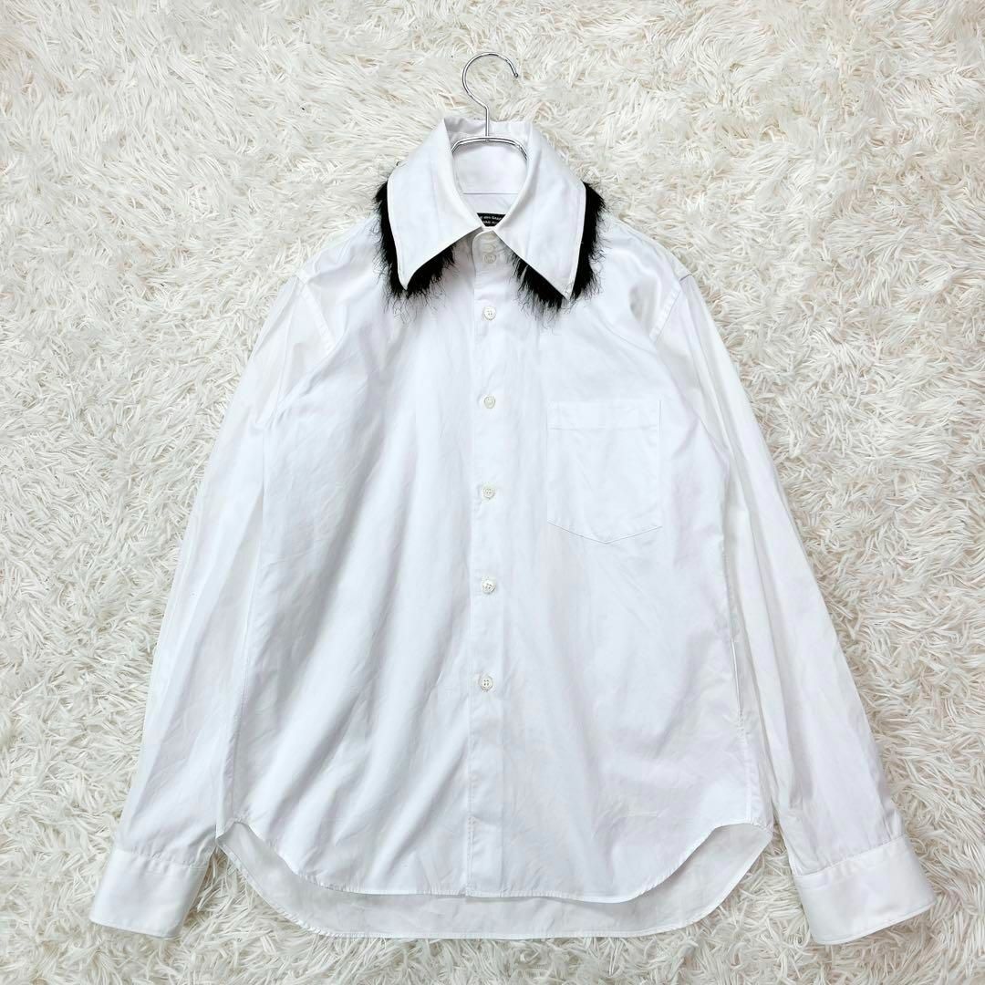 COMME des GARCONS HOMME PLUS(コムデギャルソンオムプリュス)のコムデギャルソン オムプリュス メンズシャツ 襟ファー ホワイト コットン XS メンズのトップス(Tシャツ/カットソー(七分/長袖))の商品写真