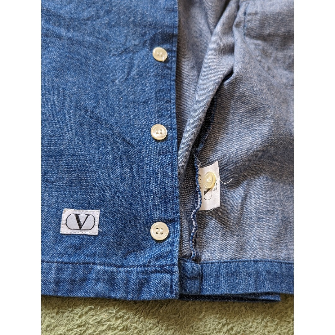 Yves Saint Laurent(イヴサンローラン)のイヴ・サンローラン シャツ 100サイズ キッズ/ベビー/マタニティのキッズ服男の子用(90cm~)(Tシャツ/カットソー)の商品写真