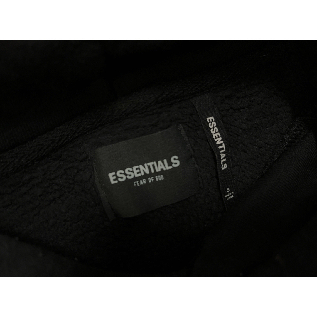 FEAR OF GOD(フィアオブゴッド)のFOG Essentials Hoodie エッセンシャルズ パーカー メンズのトップス(パーカー)の商品写真