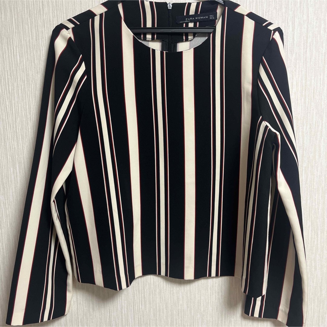 ZARA(ザラ)のZARA WOMAN カットソー　ブラウス　ストライプ　レディース　トップス レディースのトップス(シャツ/ブラウス(長袖/七分))の商品写真