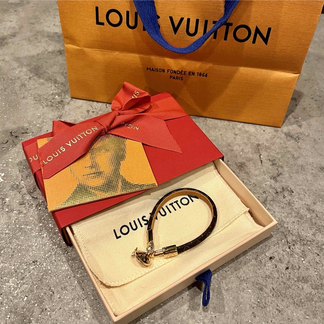 LOUIS VUITTON(ルイヴィトン)のルイヴィトン ブラスレ・LV トゥピ  新品 レディースのアクセサリー(ブレスレット/バングル)の商品写真