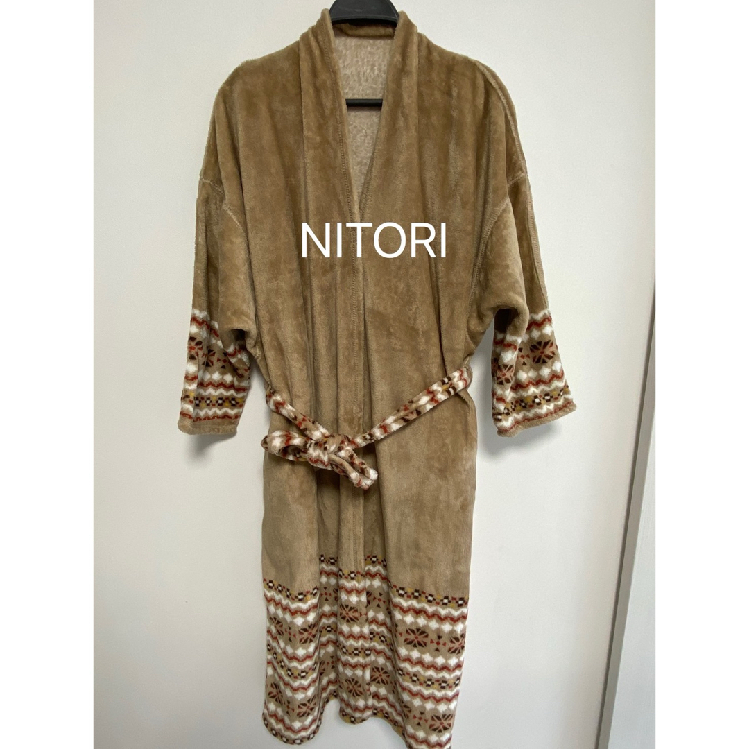 ニトリ(ニトリ)のニトリ 着る毛布 ガウン ブラウン Lサイズ レディースのルームウェア/パジャマ(その他)の商品写真