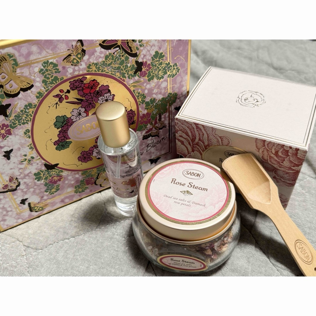 SABON(サボン)のサボン  サクラ ブルーム　ギフトボックス コスメ/美容のスキンケア/基礎化粧品(その他)の商品写真