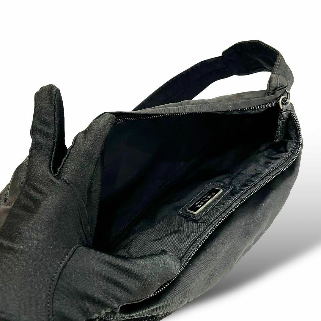 PRADA(プラダ)の美品✨PRADA トライアングル ロゴ ベルトバッグ ボディバッグ ナイロン レディースのバッグ(ボディバッグ/ウエストポーチ)の商品写真