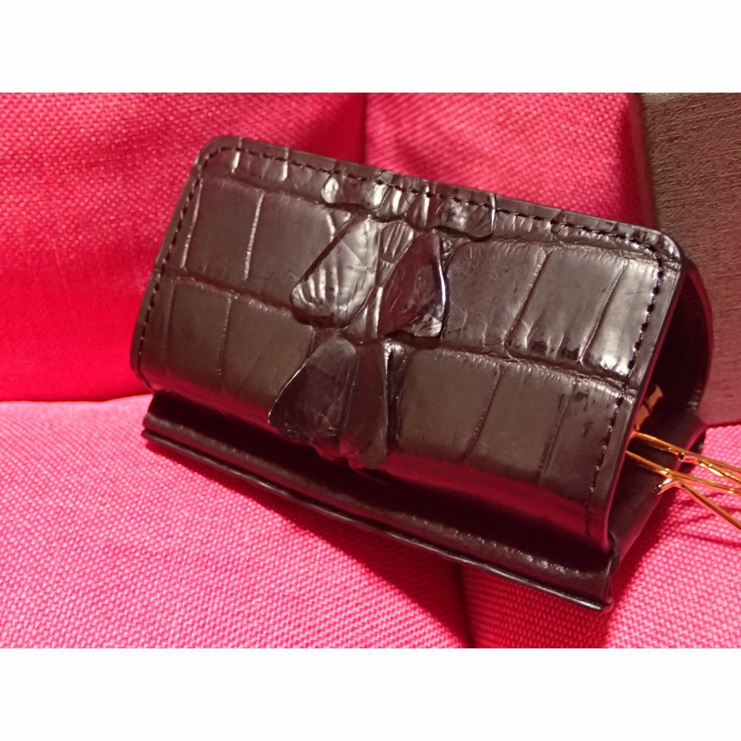 RODANIA(ロダニア)の新品　RODANIA　ホーンバックソフトクロコダイルキーケース　黒 レディースのファッション小物(キーホルダー)の商品写真