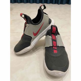 ナイキ(NIKE)のNIKE キッズ　スニーカー(スニーカー)