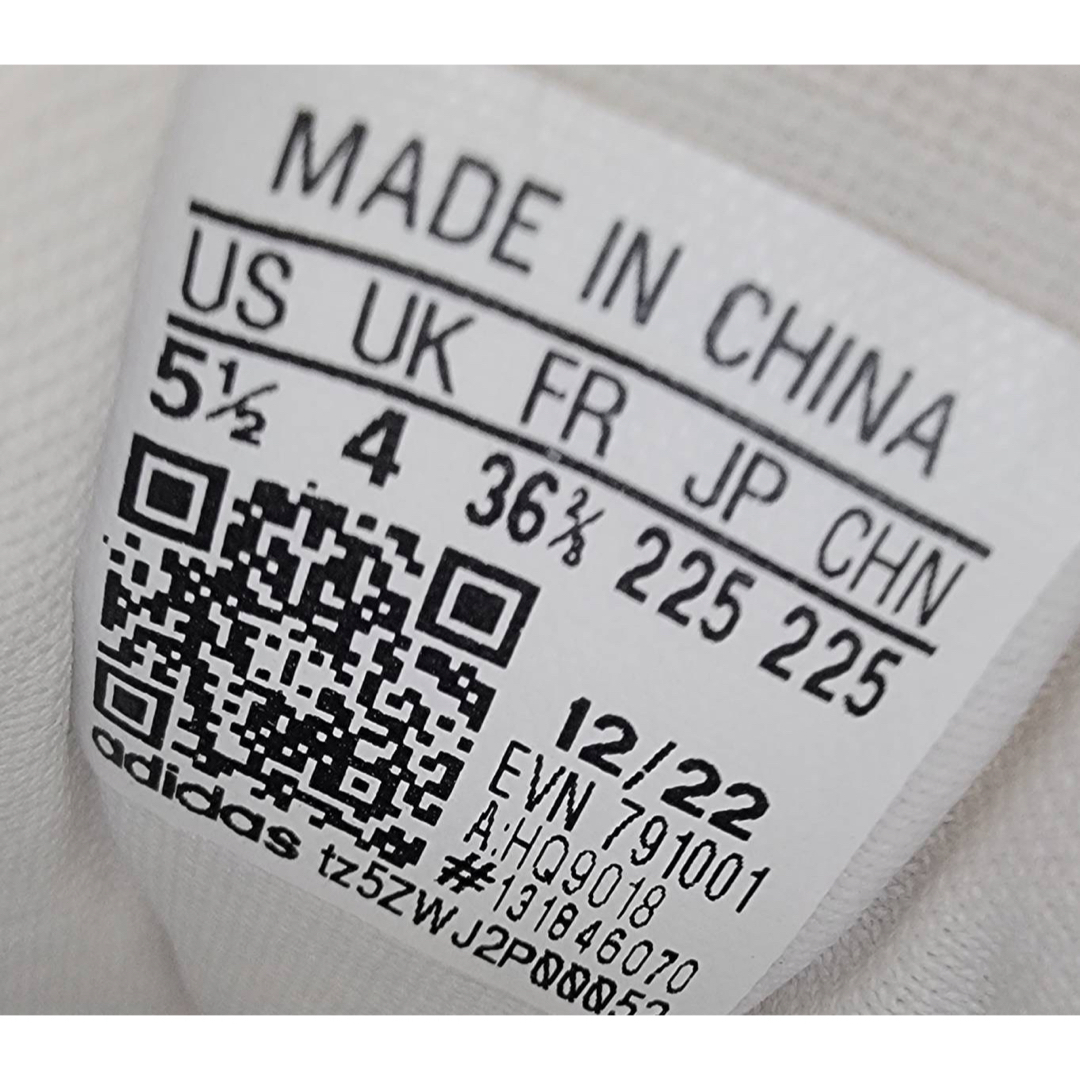 adidas(アディダス)のアディダス スーパースター ミレンコンW ホワイト/ブラック 22.5㎝ レディースの靴/シューズ(スニーカー)の商品写真