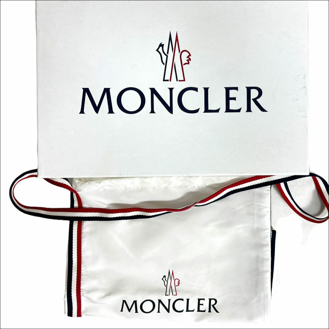 MONCLER(モンクレール)のJ3593 新品 モンクレール モンテランナー ブラック×ブルー 26cm メンズの靴/シューズ(スニーカー)の商品写真