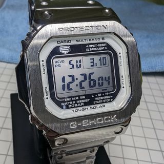 ジーショック(G-SHOCK)の美品 G-SHOCK GWM5610 電波ソーラー フルメタル(腕時計(デジタル))