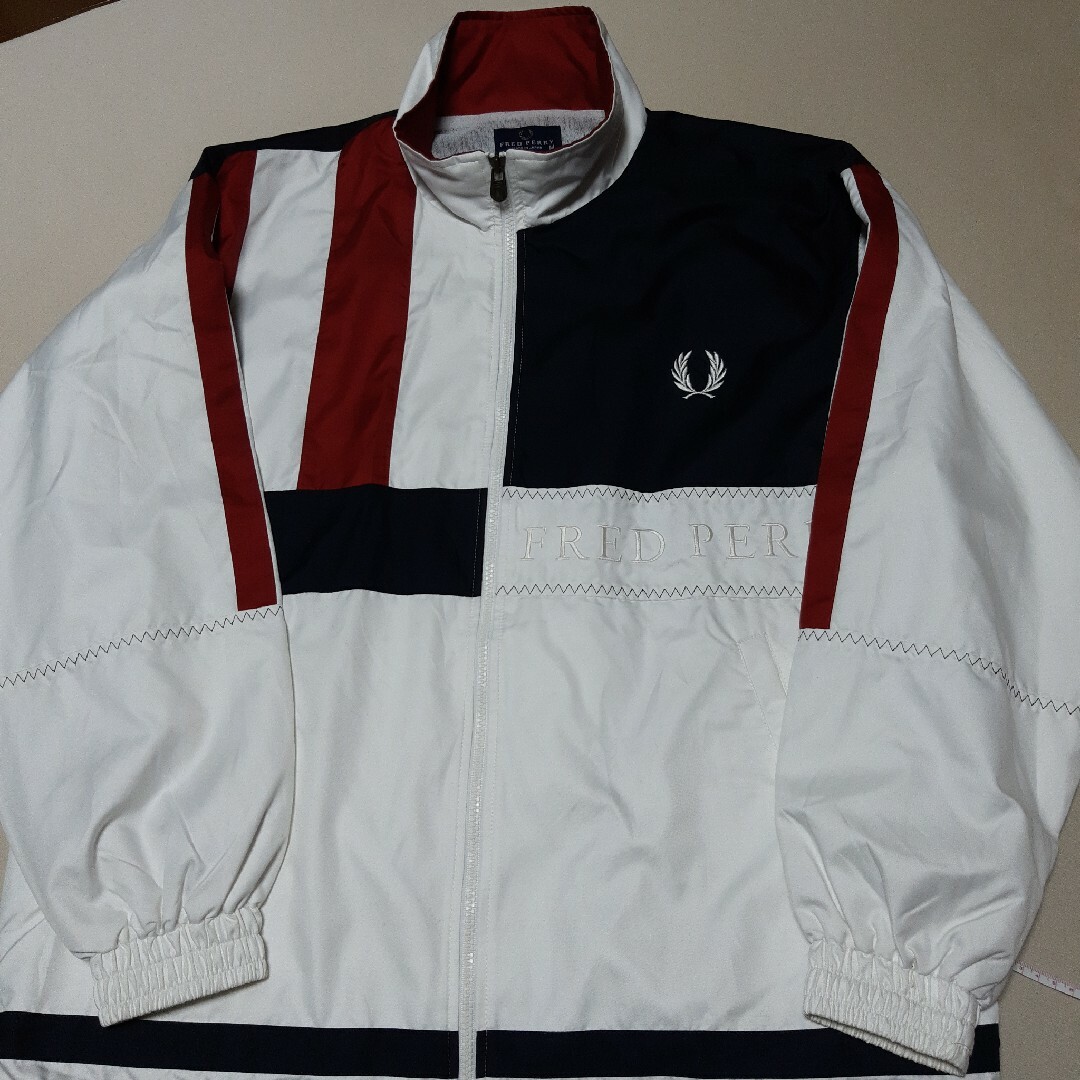 FRED PERRY(フレッドペリー)のフレッドペリー　FRED PERRY　アウター メンズのジャケット/アウター(ブルゾン)の商品写真