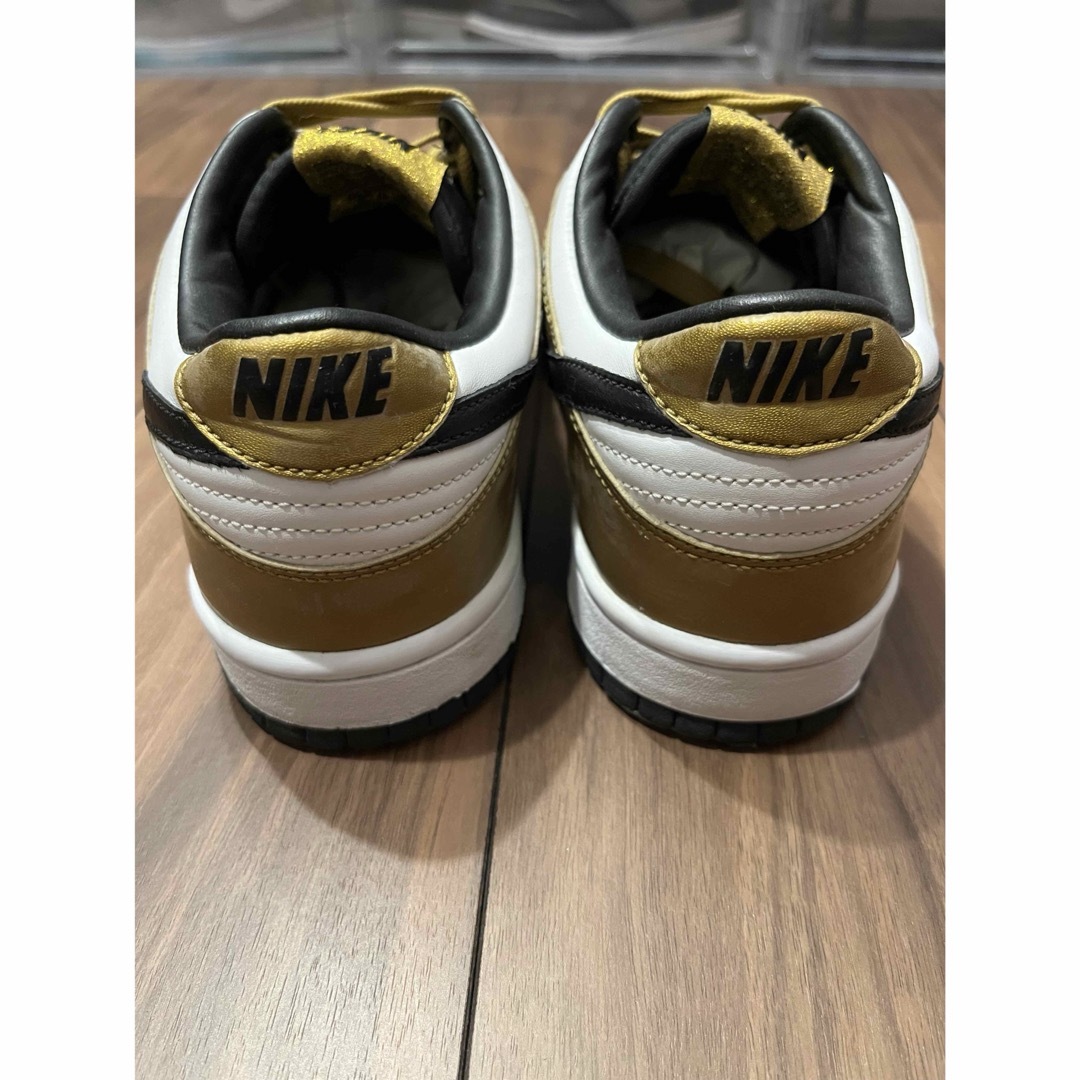 NIKE(ナイキ)の世界3000足 限定 NIKE DUNK LOW COURIR 26.5cm メンズの靴/シューズ(スニーカー)の商品写真