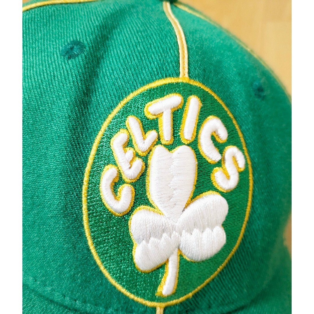 NEW ERA(ニューエラー)の美品　newera ニューエラ　セルティックス　NBA キャップ メンズの帽子(キャップ)の商品写真