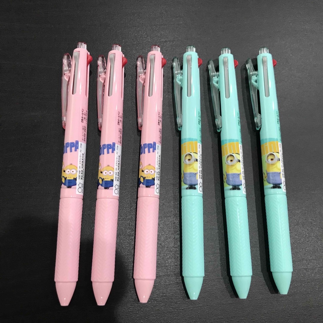 Sunstar Stationery(サンスターブング)のミニオン　シャーペン　ボールペン　アクロボール2＋1 新品未使用　6本セット インテリア/住まい/日用品の文房具(ペン/マーカー)の商品写真