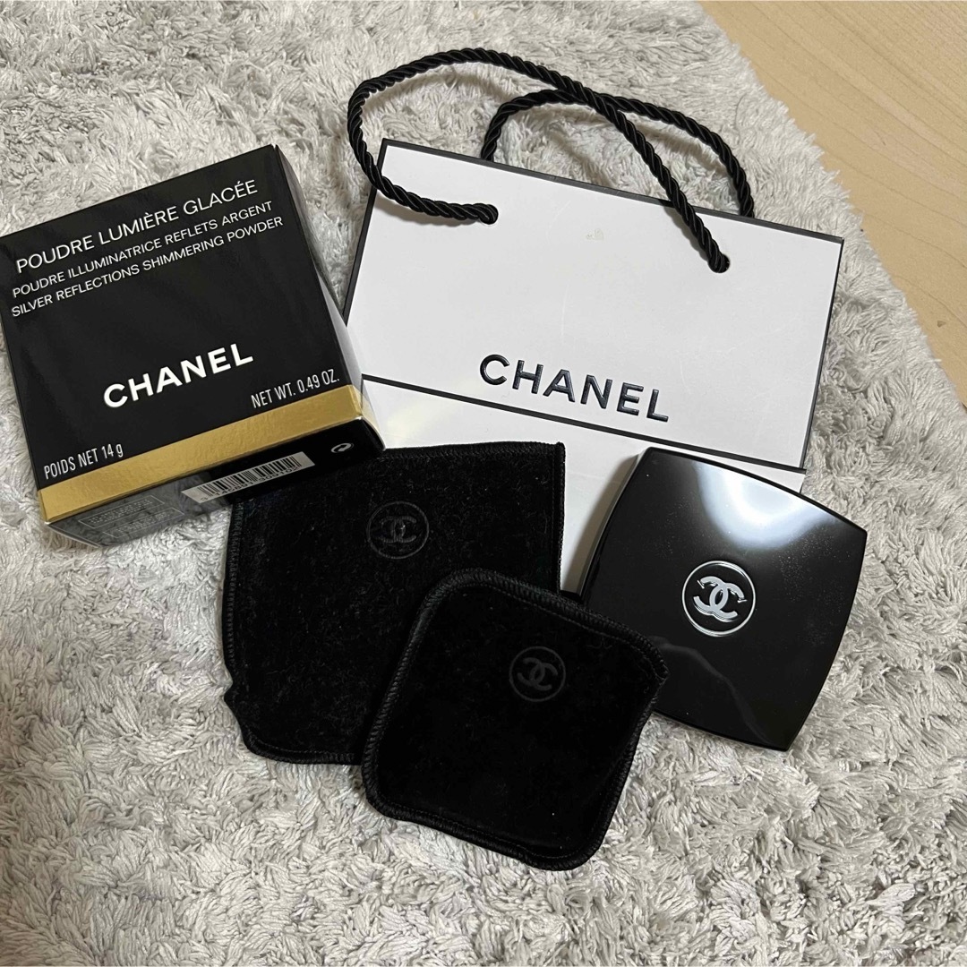 CHANEL(シャネル)のCHANEL フェイスパウダー コスメ/美容のベースメイク/化粧品(フェイスパウダー)の商品写真