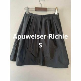 アプワイザーリッシェ(Apuweiser-riche)のApuweiser-riche アピュワイザーリッシェ スカート ブラック 無地(ミニスカート)