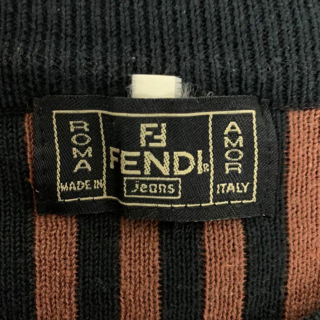 FENDI(フェンディ)の【超絶人気デザイン】FENDI フェンディ ズッカ柄 ペカン 即完売 セーター メンズのトップス(ニット/セーター)の商品写真