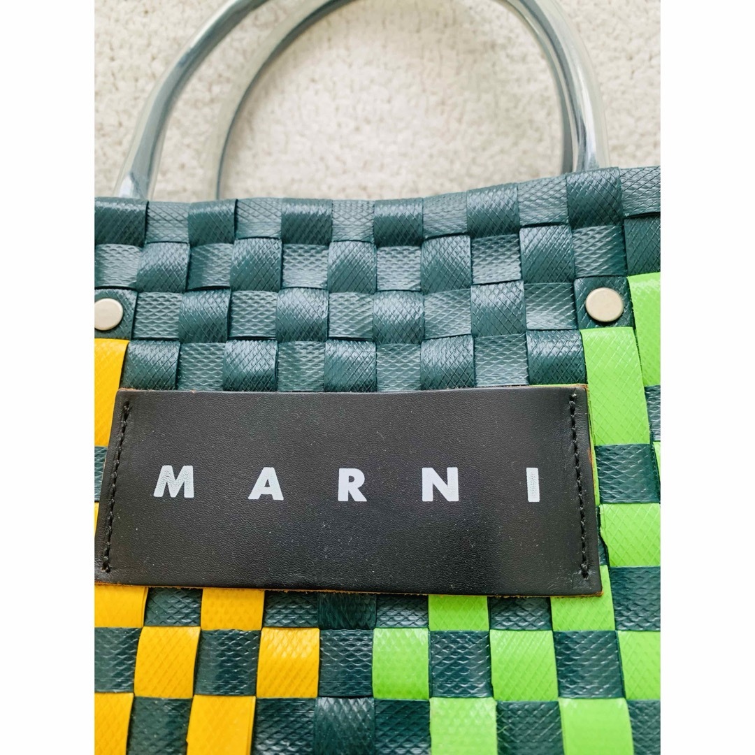 MARINI(マリーニ)のMARNI MARKET SUMMER BASKE マルニ　カゴバッグ　美品 レディースのバッグ(かごバッグ/ストローバッグ)の商品写真