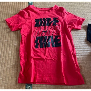 ナイキ(NIKE)のNIKETシャツ(Tシャツ/カットソー)