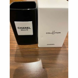 CHANEL LA COLLECTION ブラシスタンド　陶器製