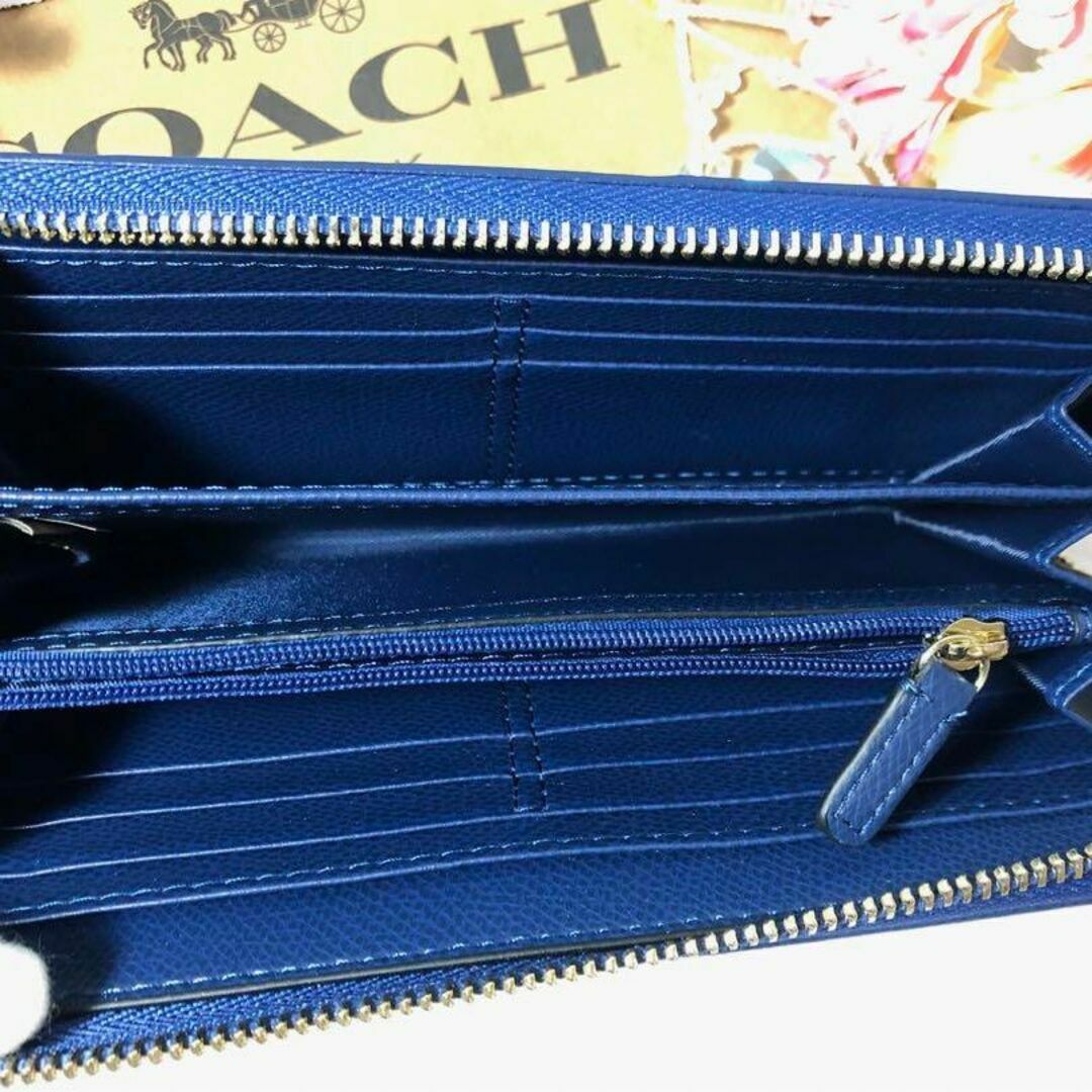 COACH コーチ ベージュ ネイビー ストライプ レディースのファッション小物(財布)の商品写真