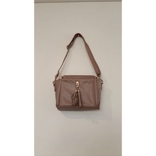 PINK beige ショルダーバッグ　(ショルダーバッグ)