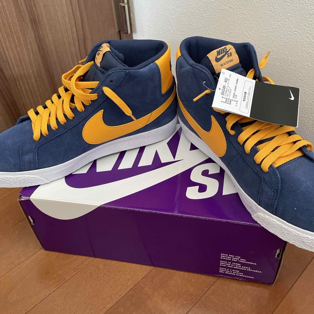 NIKE(ナイキ)のnike sb zoom blazer mid 最終値下げです メンズの靴/シューズ(スニーカー)の商品写真