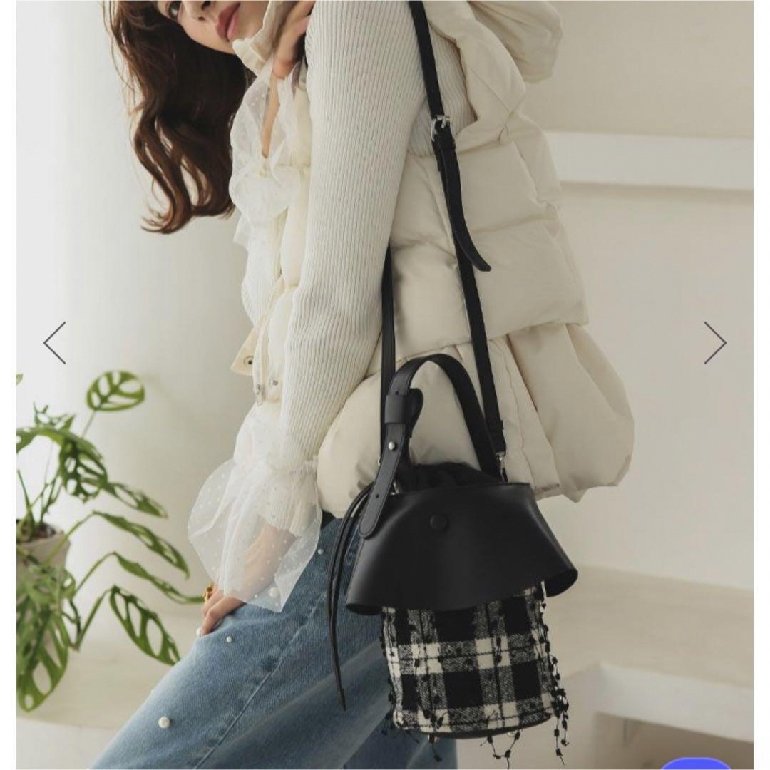 Donoban(ドノバン)の【アキロン×Donobanコラボ】 フリルツイードチェックバケットBAG  レディースのバッグ(ショルダーバッグ)の商品写真