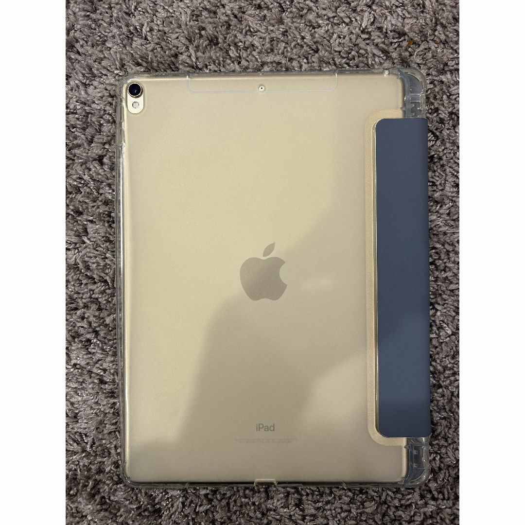 Apple(アップル)の【ジュンコ様専用 第2世代 10.5インチ 256GB】iPad Pro ケース スマホ/家電/カメラのPC/タブレット(タブレット)の商品写真