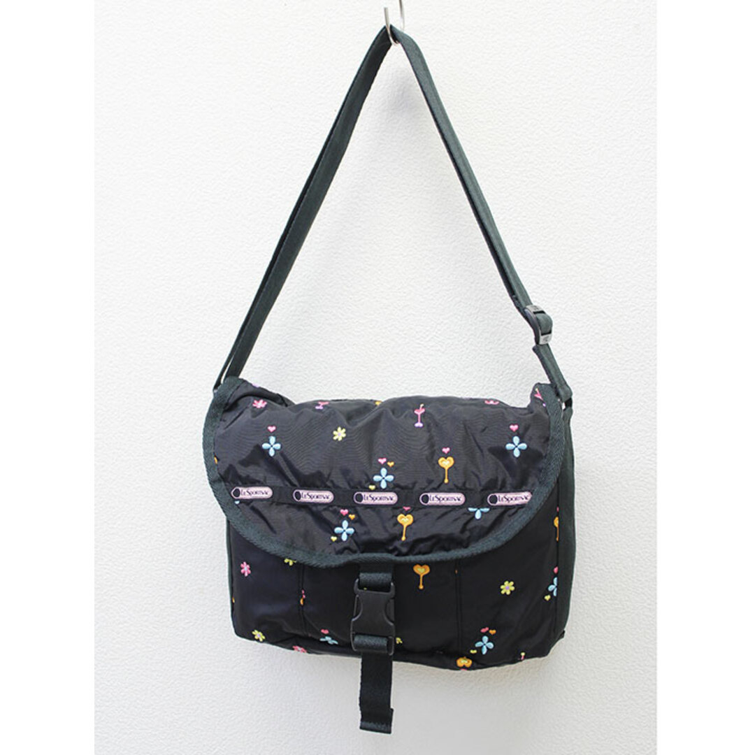 LeSportsac(レスポートサック)の▲レスポートサック/LeSportsac▲ショルダーバッグ/斜めがけバッグ/かばん 黒【中古】子供 キッズ kids ジュニア 女の子 春夏秋冬 bagetc 121042 キッズ/ベビー/マタニティのこども用バッグ(その他)の商品写真