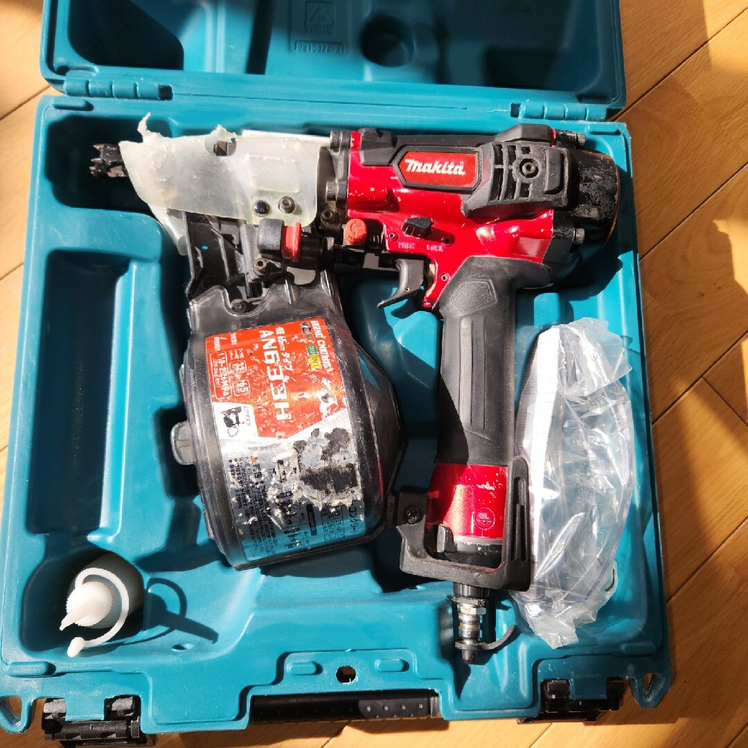 Makita(マキタ)のGW前値下げ　マキタ　65㎜高圧エア釘打　AN633H ハンドメイドのハンドメイド その他(その他)の商品写真