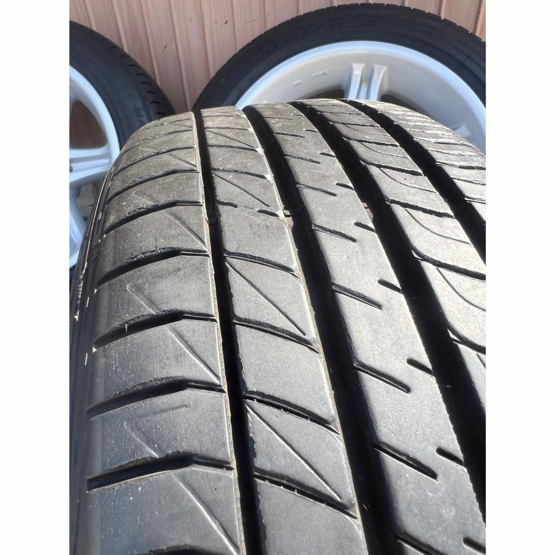 DUNLOP(ダンロップ)の良品　2019年製　国産　185/55R16 ハイエース　カスタム用　8J 6穴 自動車/バイクの自動車(タイヤ・ホイールセット)の商品写真