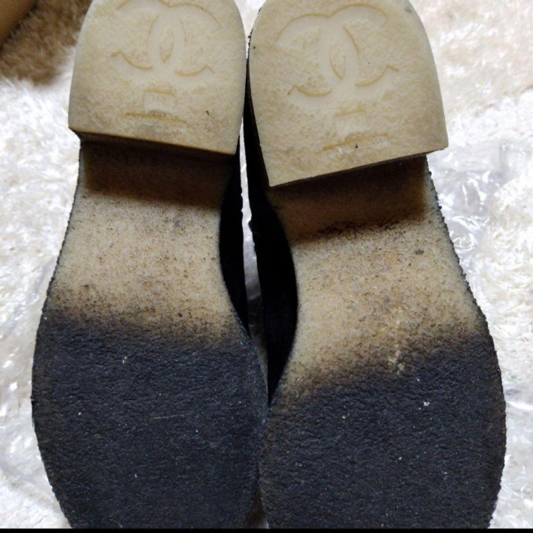 CHANEL(シャネル)のシャネルターンロックブーツ レディースの靴/シューズ(ブーツ)の商品写真