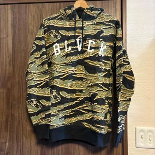 Black scale パーカー(パーカー)