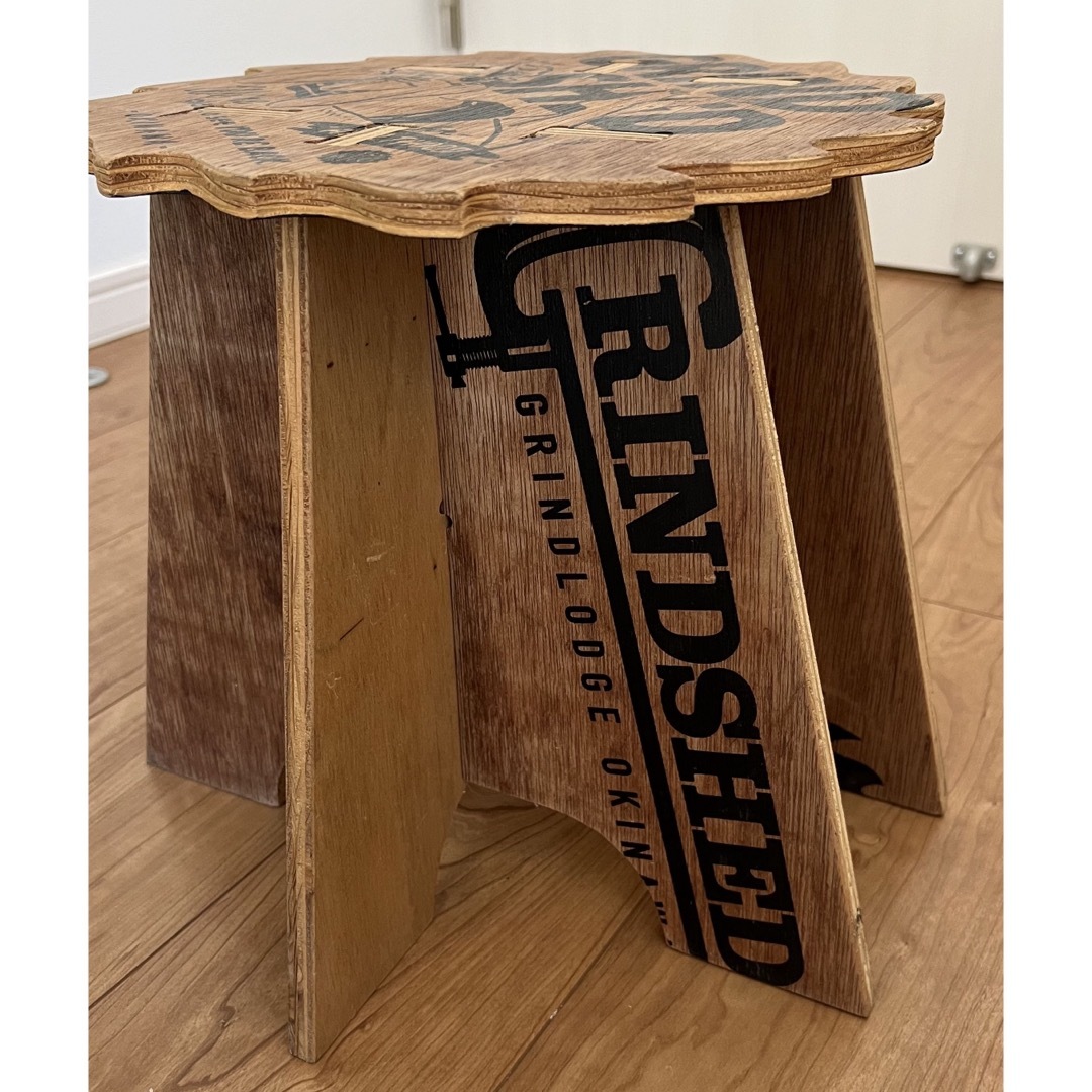 グラインドロッヂ GRINDSHEDスツール グラインドロッヂ GRINDSHEDスツール