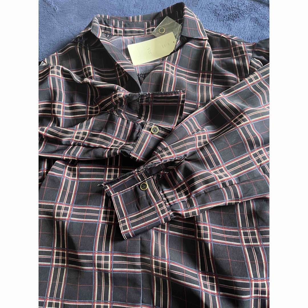 カットソーシャツ3,500円 レディースのトップス(シャツ/ブラウス(長袖/七分))の商品写真