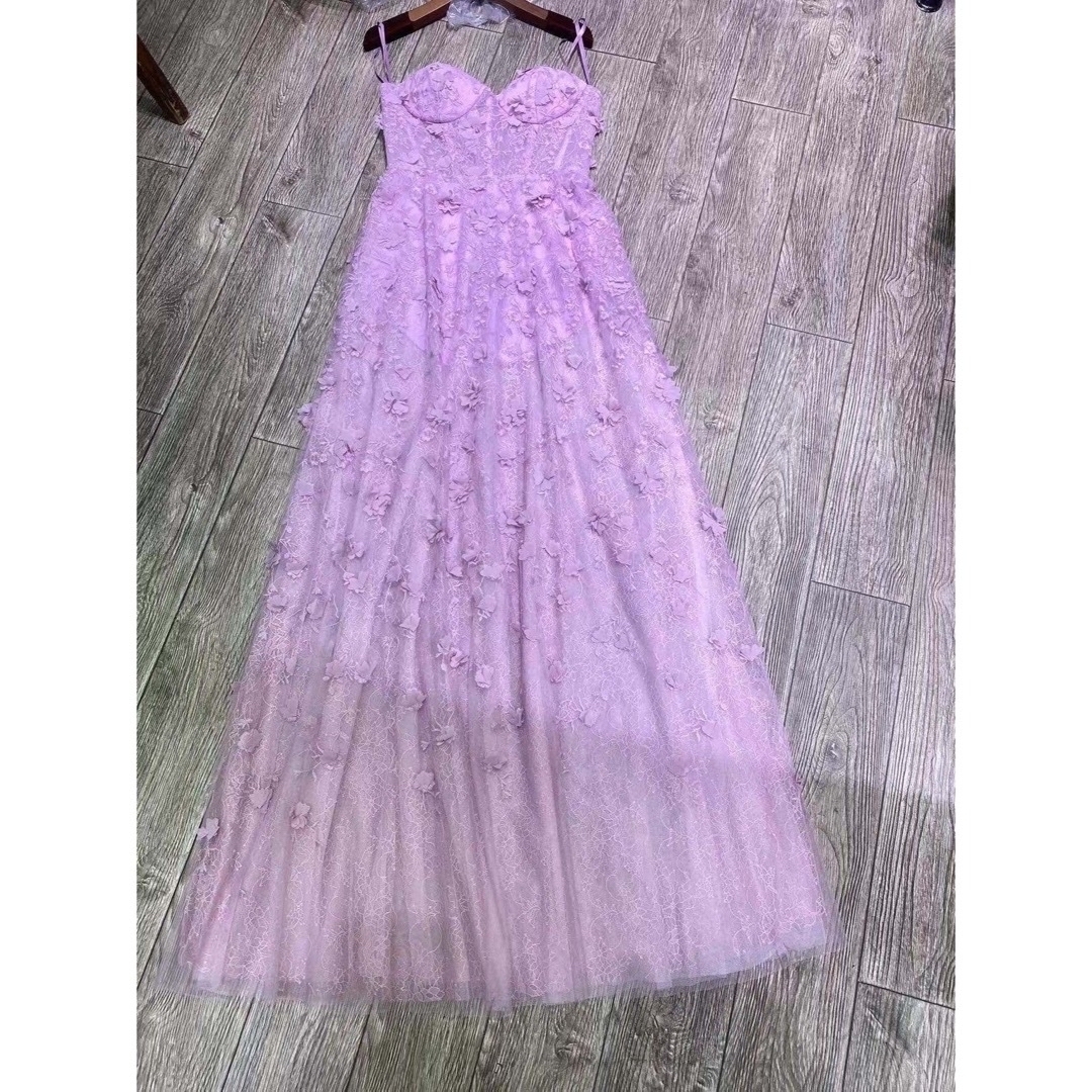 BCBGMAXAZRIA(ビーシービージーマックスアズリア)の❤️BCBGMAXAZRIA　新作新品　ピンク　花柄　ロングワンピース　ドレス レディースのフォーマル/ドレス(ロングドレス)の商品写真
