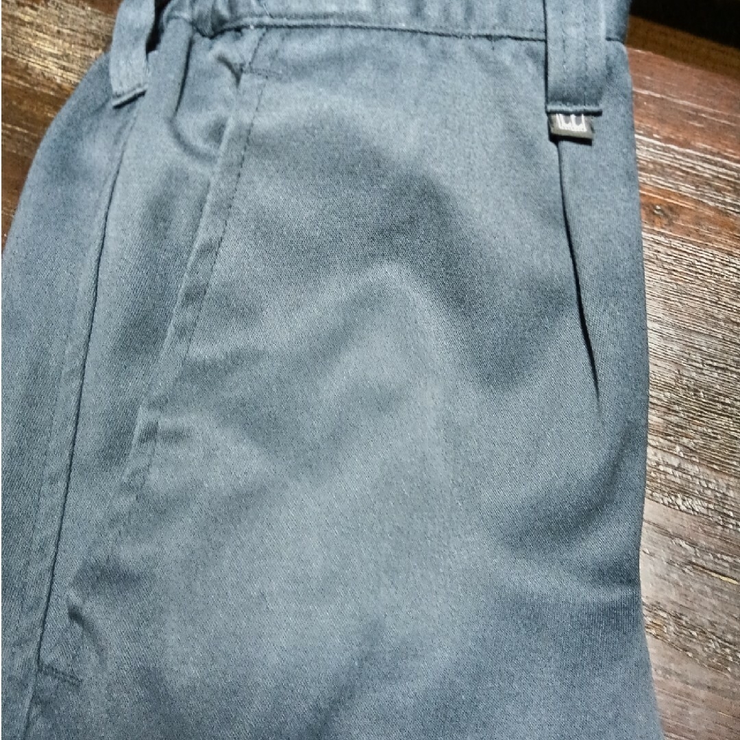 作業ズボン　紺色　新品未使用 メンズのパンツ(ワークパンツ/カーゴパンツ)の商品写真