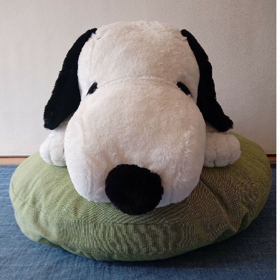 SEGA(セガ)のSNOOPY グランデ ぬいぐるみ エンタメ/ホビーのおもちゃ/ぬいぐるみ(キャラクターグッズ)の商品写真