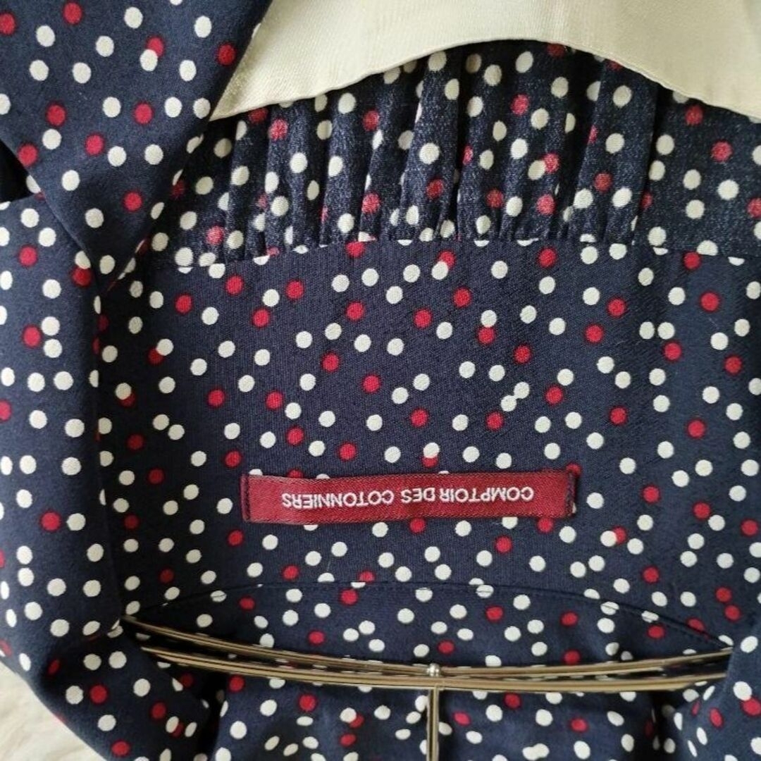 Comptoir des cotonniers(コントワーデコトニエ)の専用　コトニエ カシュクールワンピース　とレザージャケット レディースのワンピース(ひざ丈ワンピース)の商品写真