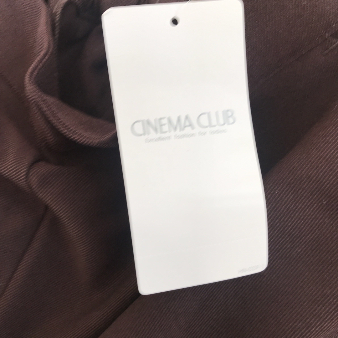 CINEMA CLUB(シネマクラブ)の未使用タグ付き　CINEMA CLUB シネマクラブ　レディース　Mサイズ レディースのパンツ(カジュアルパンツ)の商品写真