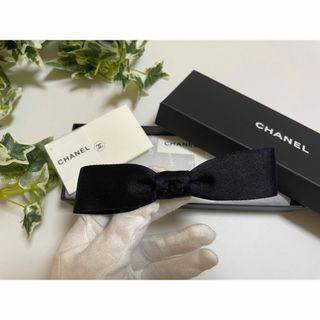 シャネル 新作 バレッタ/ヘアクリップの通販 13点 | CHANELの シャネル 新作 バレッタ/ヘアクリップの通販 13点 | CHANELの