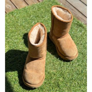 アグ(UGG)のUGG kids ブーツ　17.5cm(ブーツ)